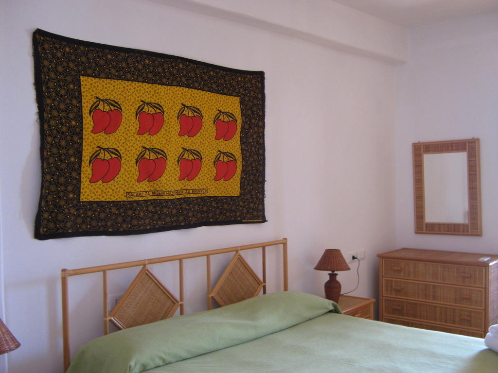 Albergo Seaside Leni Habitación foto
